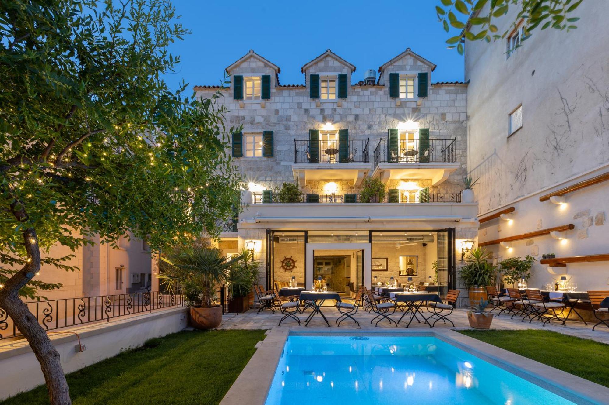 New - Casa Columba - 4 Star Design Boutique Hotel With Outdoor Pool & Private Garden (Adults Only) 마카르스카 외부 사진