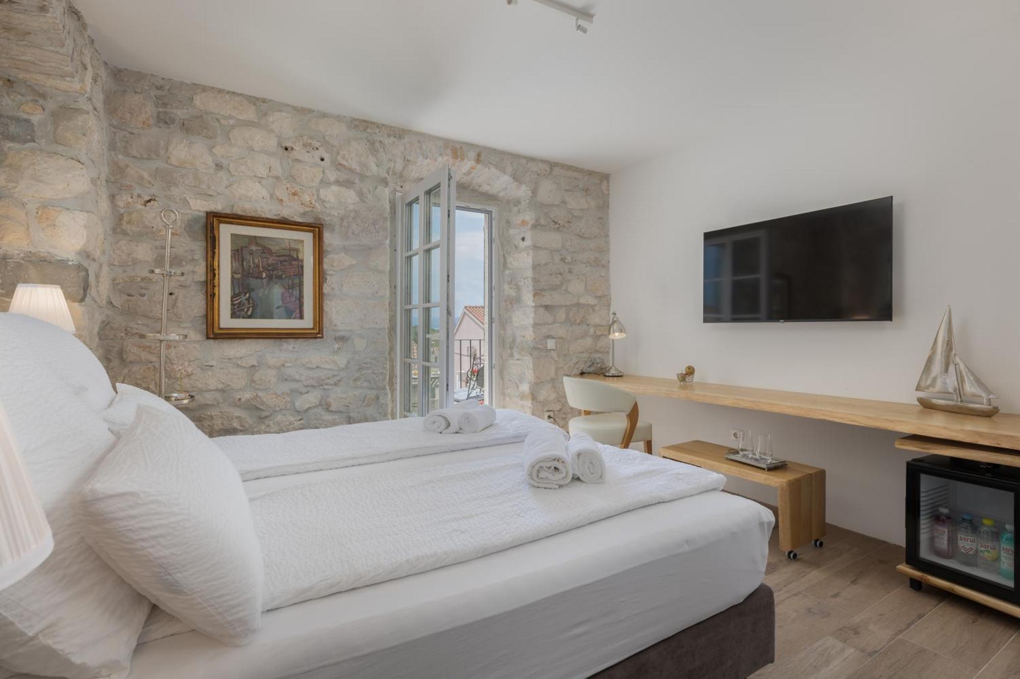 New - Casa Columba - 4 Star Design Boutique Hotel With Outdoor Pool & Private Garden (Adults Only) 마카르스카 외부 사진